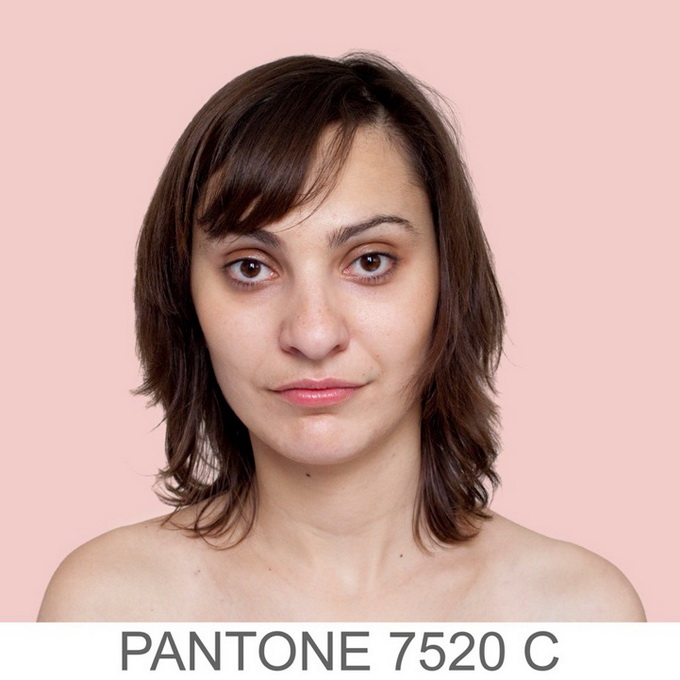 Angelica DassǿɫHuman Pantone_5.jpg