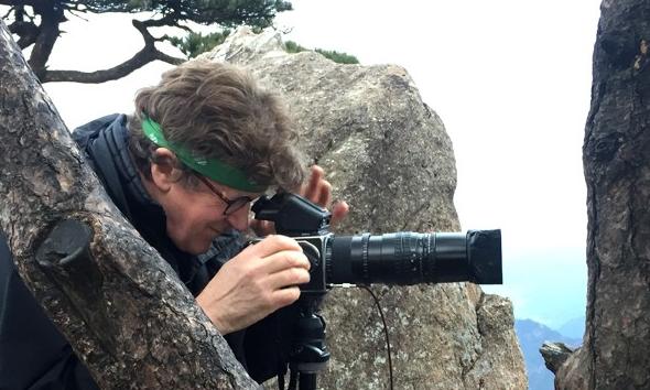 2017年3月10日-12日，美国摄影家迈克尔•肯纳Michael Kenna第三次在黄山摄影创作.jpg